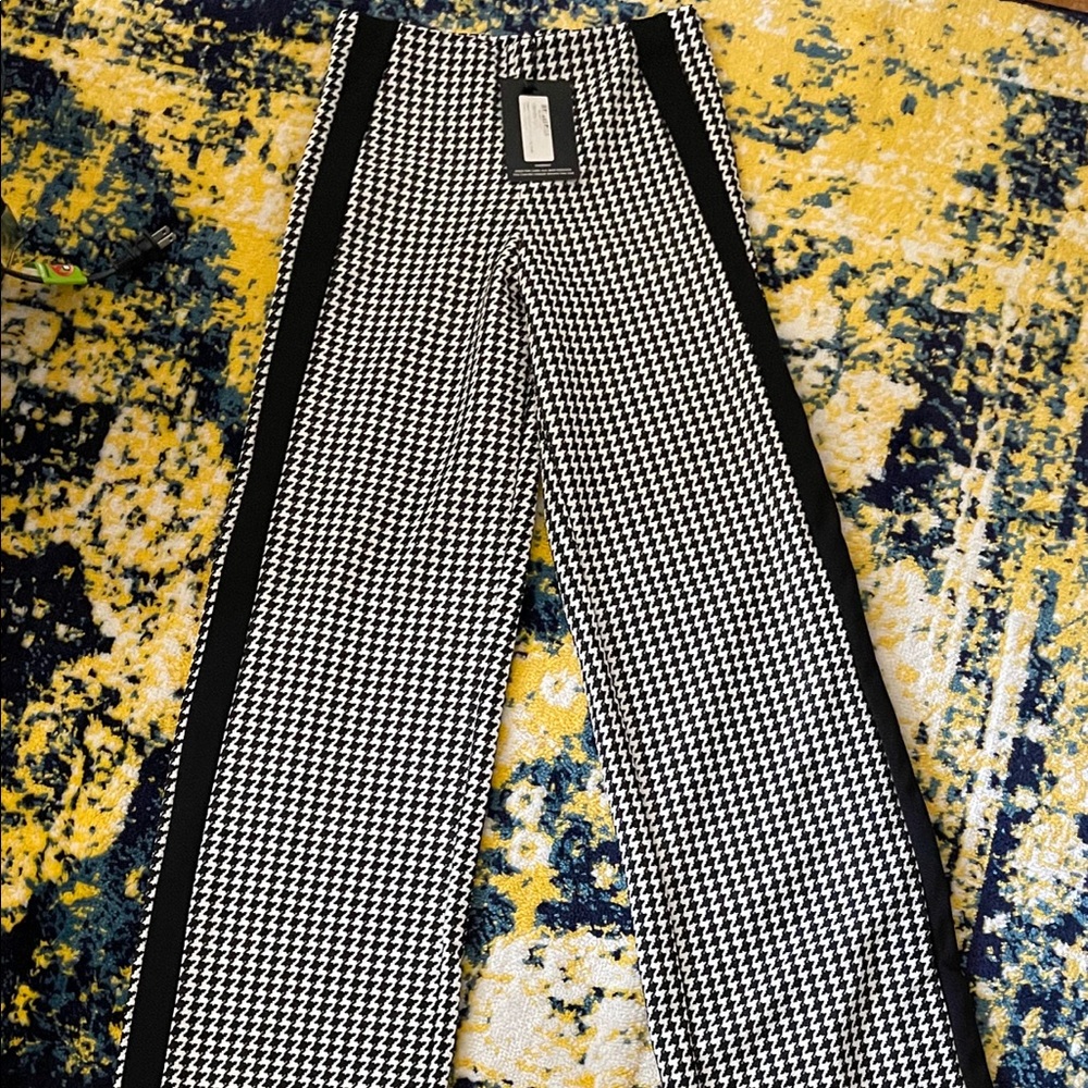 PrettyLittleThing black dogtooth wide leg side stripe trouser